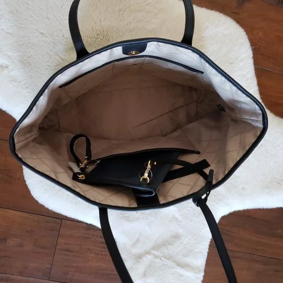 Michael Kors Eva Nylon Large Tote With Pouch in Navy Multi New Without Tag - Picture 7 of 16